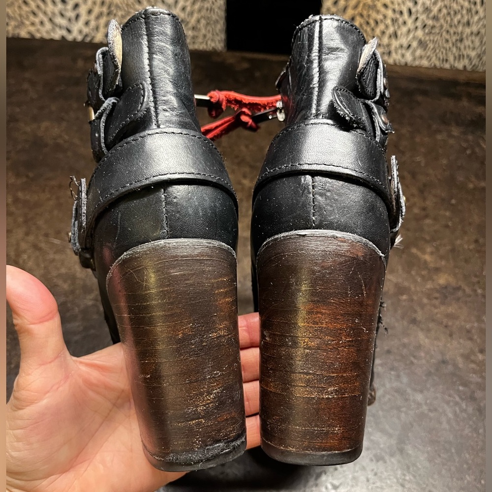 Free Bird Black Booties with Buckles & Red Leather Tassels, 8 - Picture 9 of 11